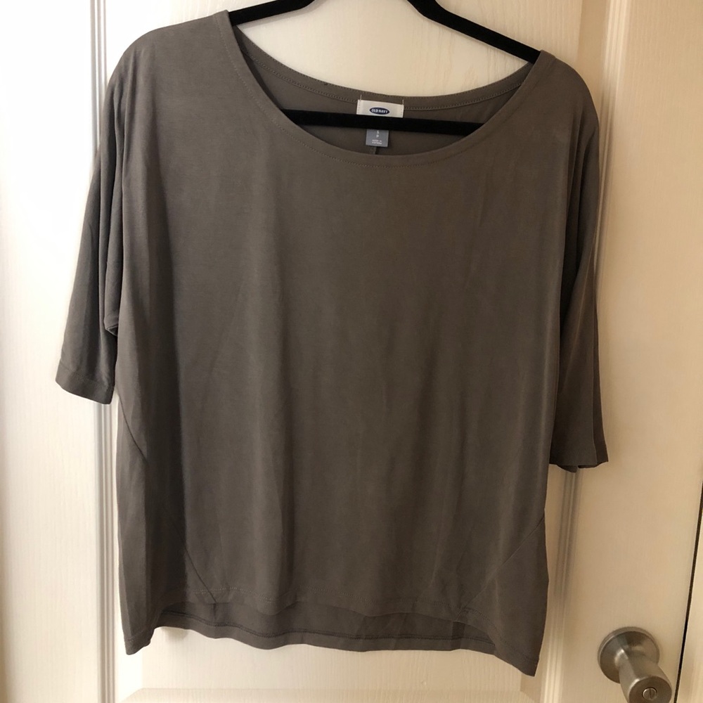 Clay colored top